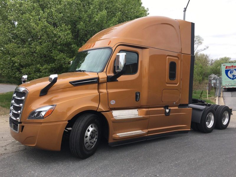 2020 FREIGHTLINER CASCADIA 126 4271525425