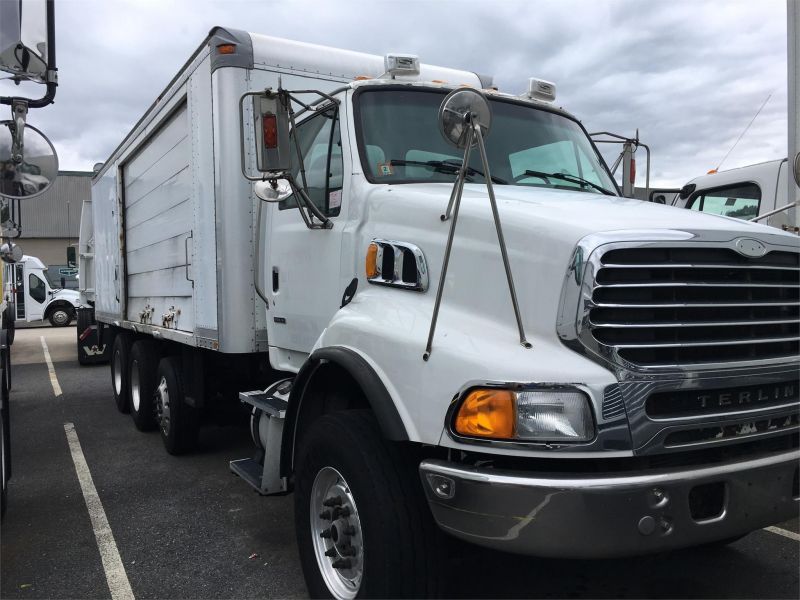 2009 STERLING LT9500 5076693637