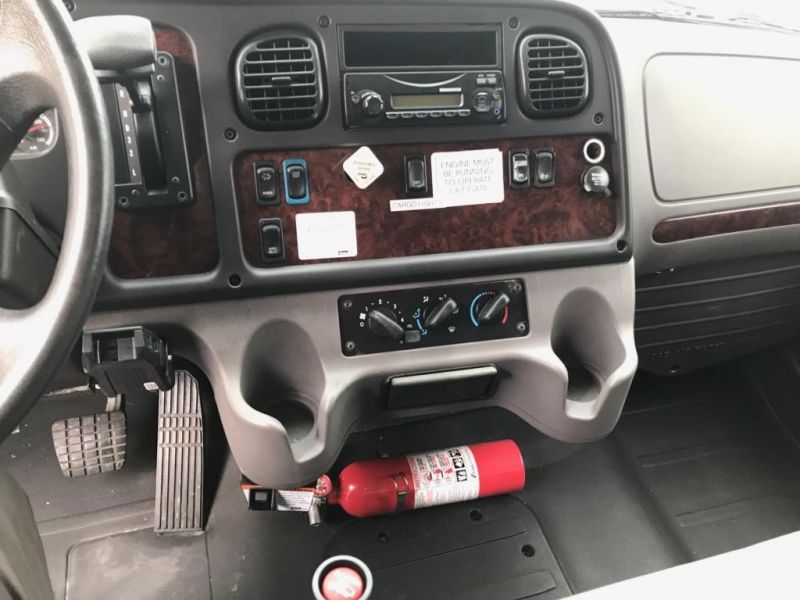 2014 FREIGHTLINER BUSINESS CLASS M2 106 6031942157