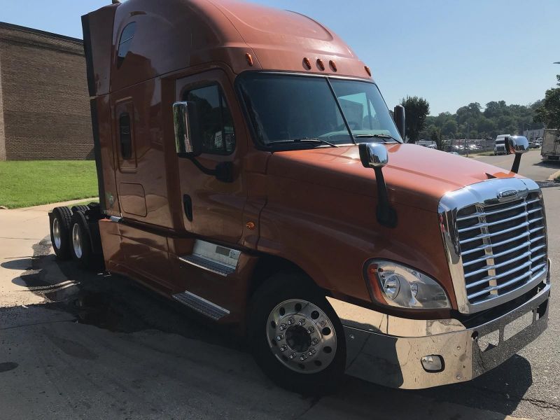 2015 FREIGHTLINER CASCADIA 125 6120151951