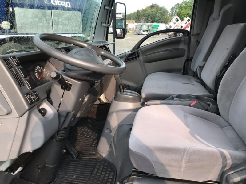 2008 ISUZU NPR 6129731325