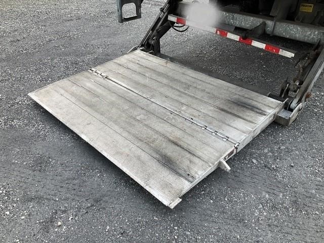2016 FREIGHTLINER BUSINESS CLASS M2 106 8017178326