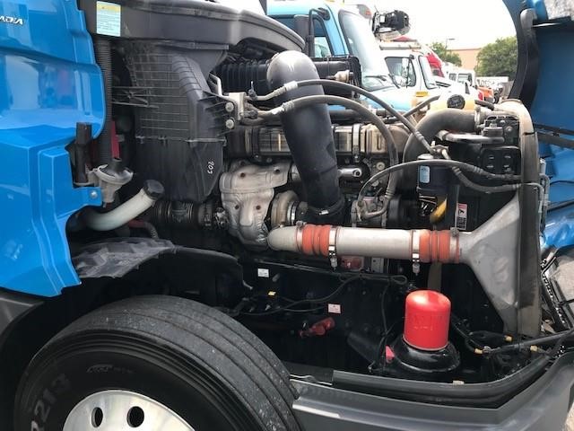 2020 FREIGHTLINER CASCADIA 126 8037322091