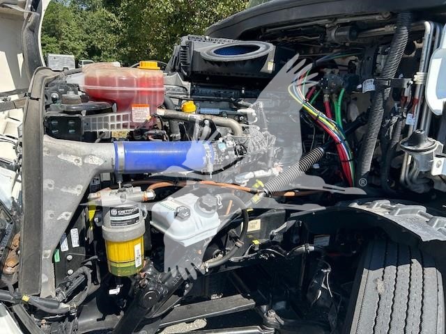 2023 FREIGHTLINER CASCADIA 126 9011261812