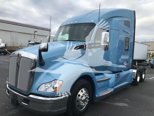 2022 KENWORTH T680 8010072145