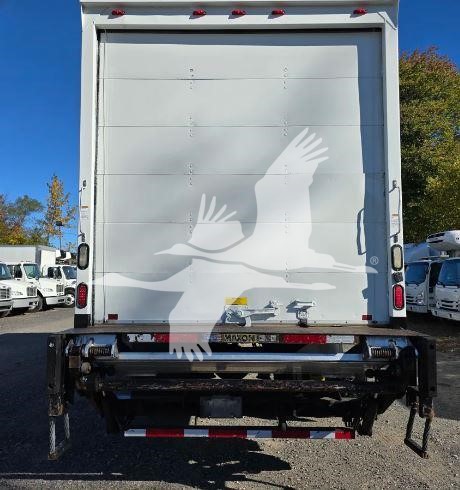2018 FREIGHTLINER BUSINESS CLASS M2 106 9045469677