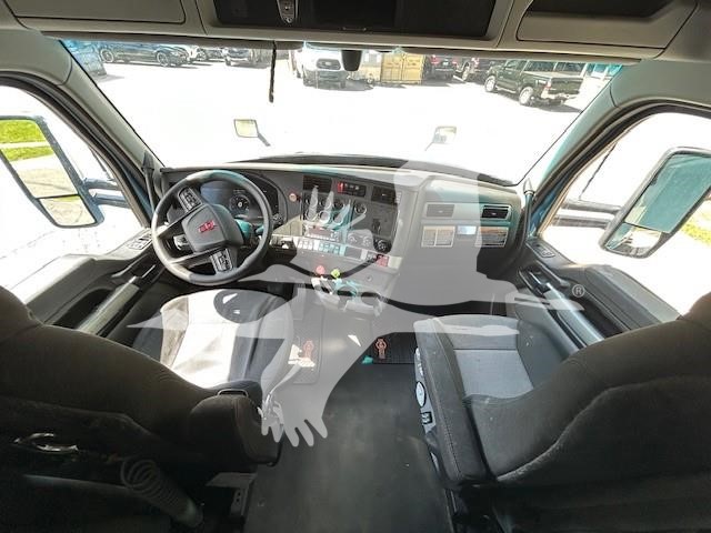 2022 KENWORTH T680 9051898085