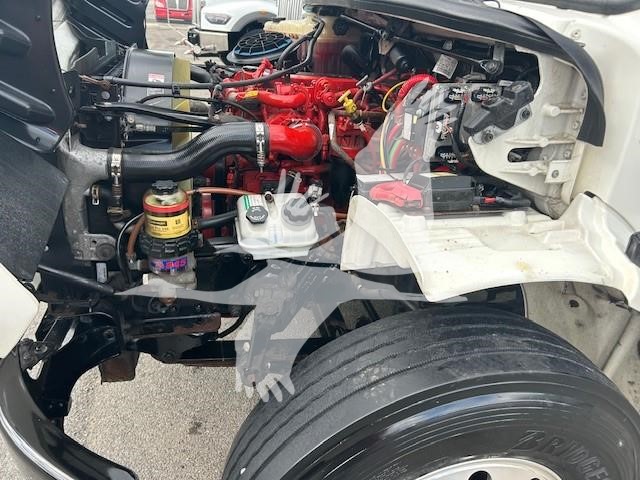 2019 FREIGHTLINER BUSINESS CLASS M2 106 9054105312