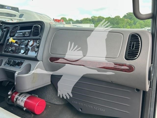 2018 FREIGHTLINER BUSINESS CLASS M2 106 9070619644