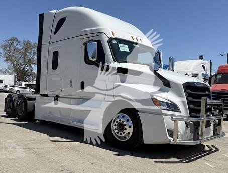 2024 FREIGHTLINER CASCADIA 126 10000055782