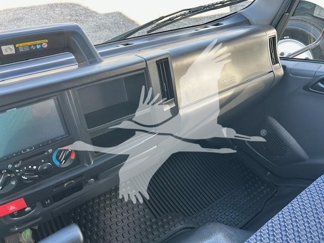 2023 ISUZU NRR 9073935831