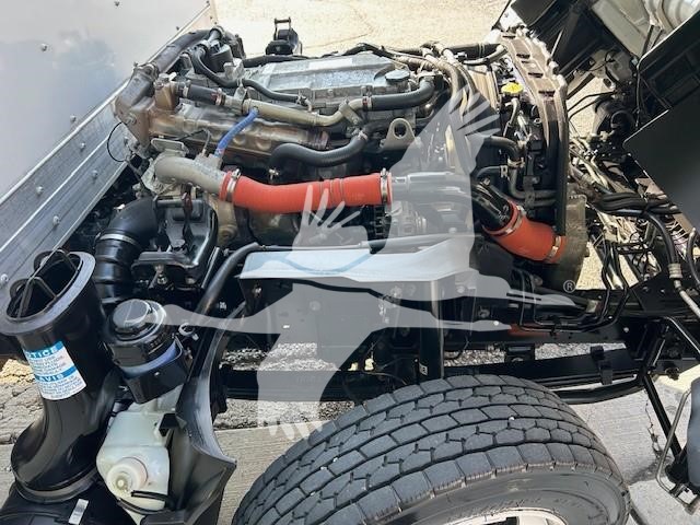 2023 ISUZU NRR 9073935834