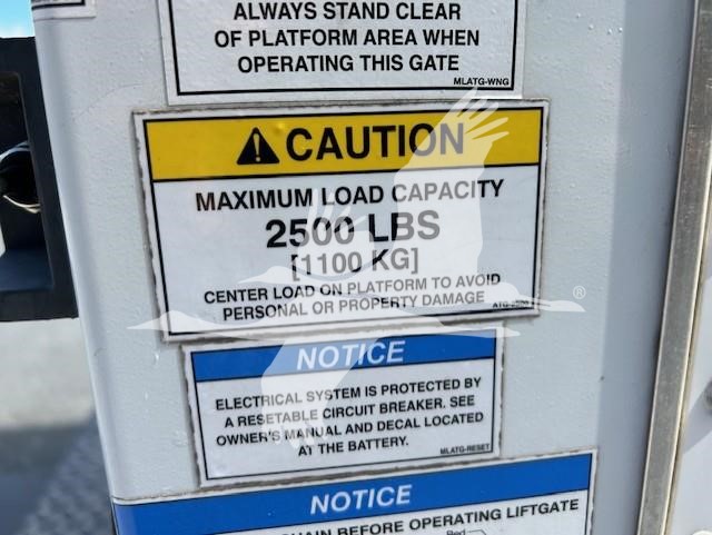 2022 ISUZU NRR 10005801104