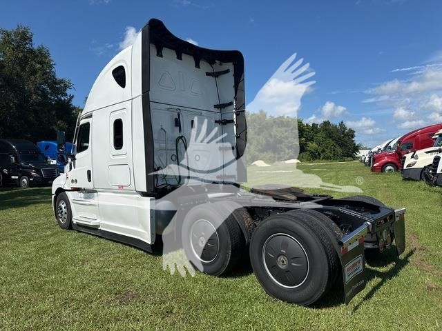 2025 FREIGHTLINER CASCADIA 126 10008333503