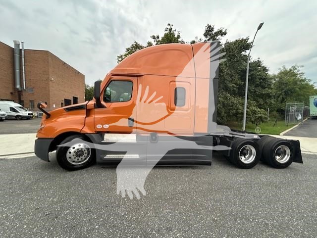 2025 FREIGHTLINER CASCADIA 126 10010860698