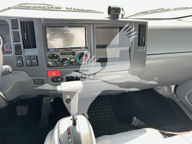 2022 ISUZU NRR 10005801063