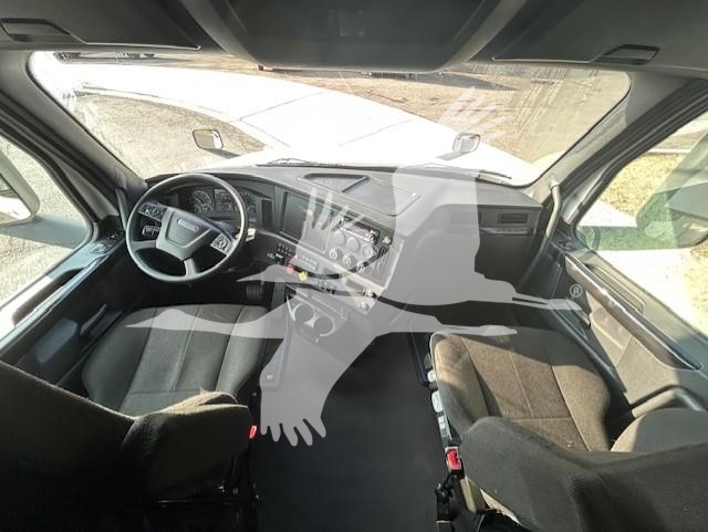 2024 FREIGHTLINER CASCADIA 126 10028491234