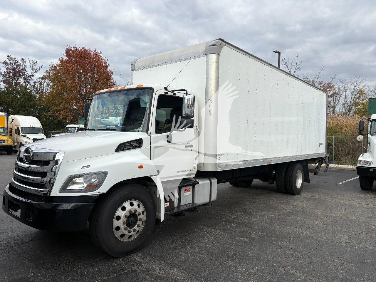 2020 HINO 268 10028862294