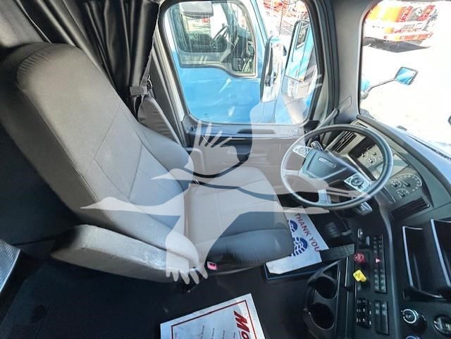 2025 FREIGHTLINER CASCADIA 126 11006829919