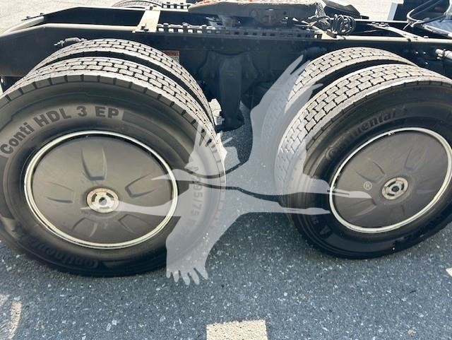 2025 FREIGHTLINER CASCADIA 126 11016779772