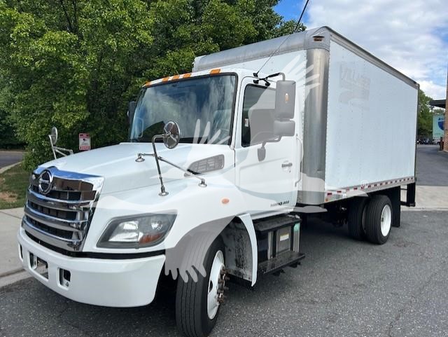 2019 HINO 268 11018787399