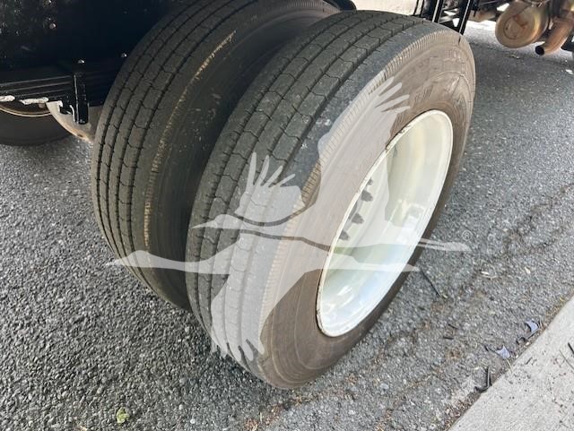 2019 HINO 268 11018787402