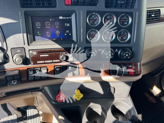 2020 KENWORTH T680 11021106921
