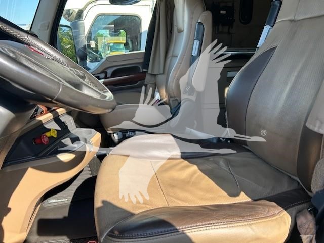 2020 KENWORTH T680 11021106928