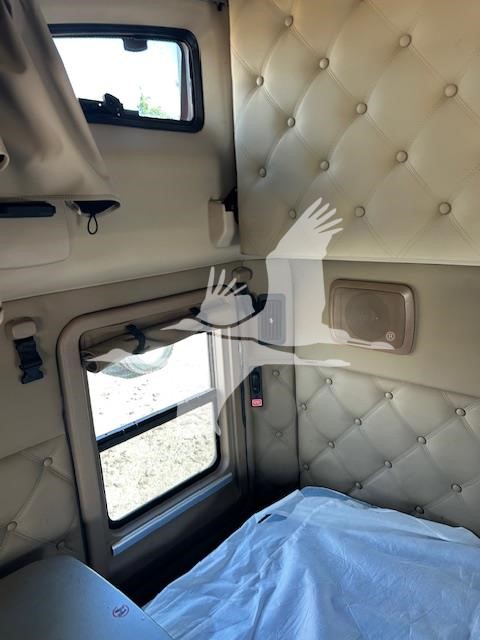2020 KENWORTH T680 11021106943