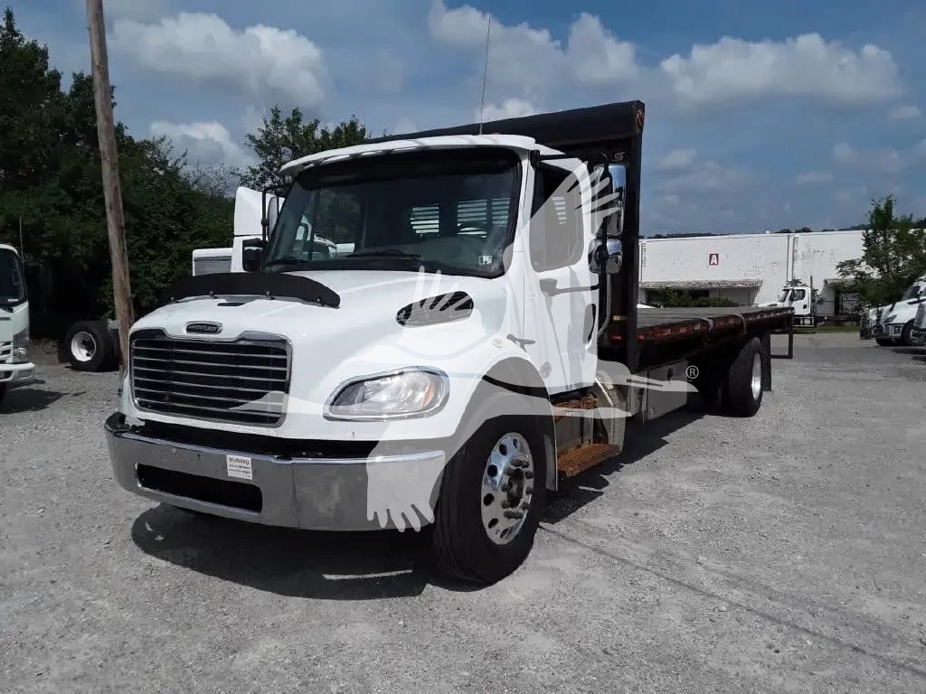 2019 FREIGHTLINER BUSINESS CLASS M2 106 11023704652