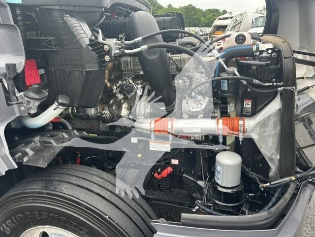 2027 FREIGHTLINER CASCADIA 126 11025131301