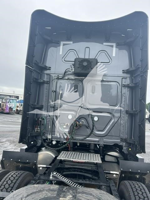 2027 FREIGHTLINER CASCADIA 126 11025131313