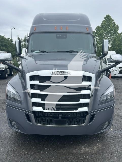2027 FREIGHTLINER CASCADIA 126 11025131326