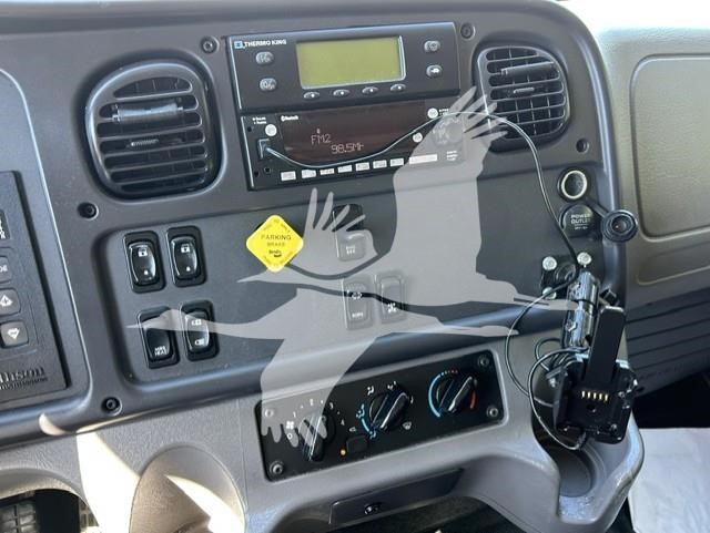 2022 FREIGHTLINER BUSINESS CLASS M2 106 11026645320