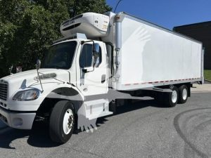 2022 FREIGHTLINER BUSINESS CLASS M2 106 11026645345