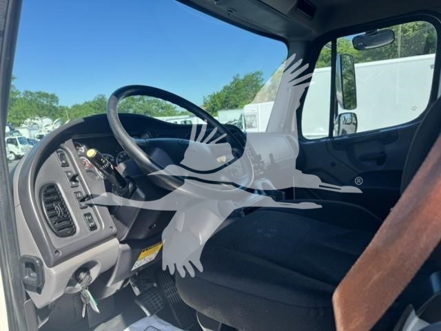 2022 FREIGHTLINER BUSINESS CLASS M2 106 11026646187