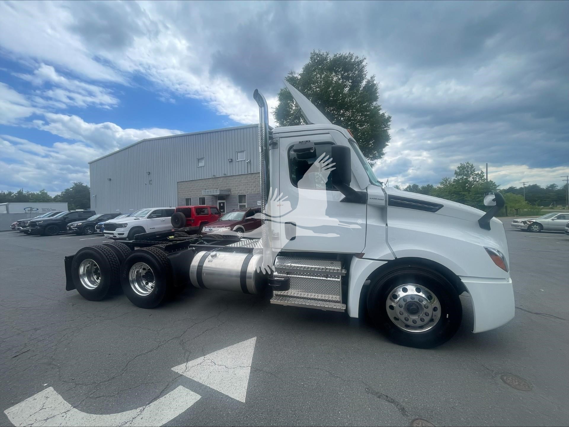 2027 FREIGHTLINER CASCADIA 126 11028982708